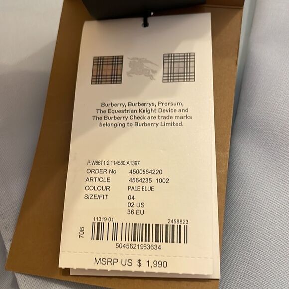 Burberry Women’s Pale Blue Virgin Wool Cut Out Blazer, NWT - Picture 11 of 16